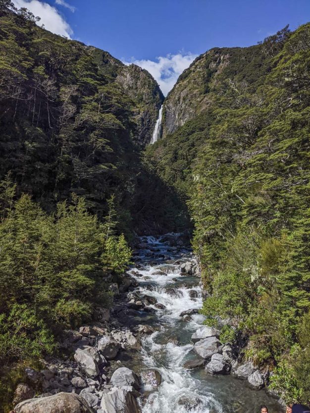 Devils Punchbowl Waterfall and Devils Punchbowl Creek